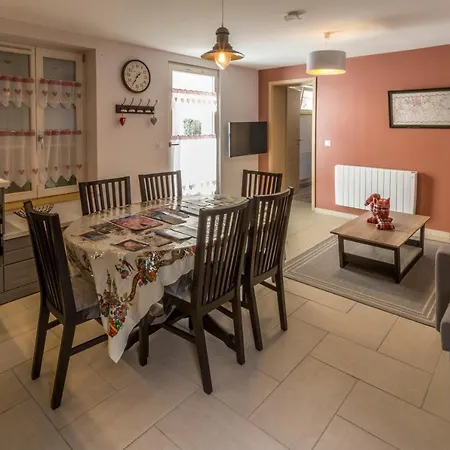 Apartament Avec Terrasse 